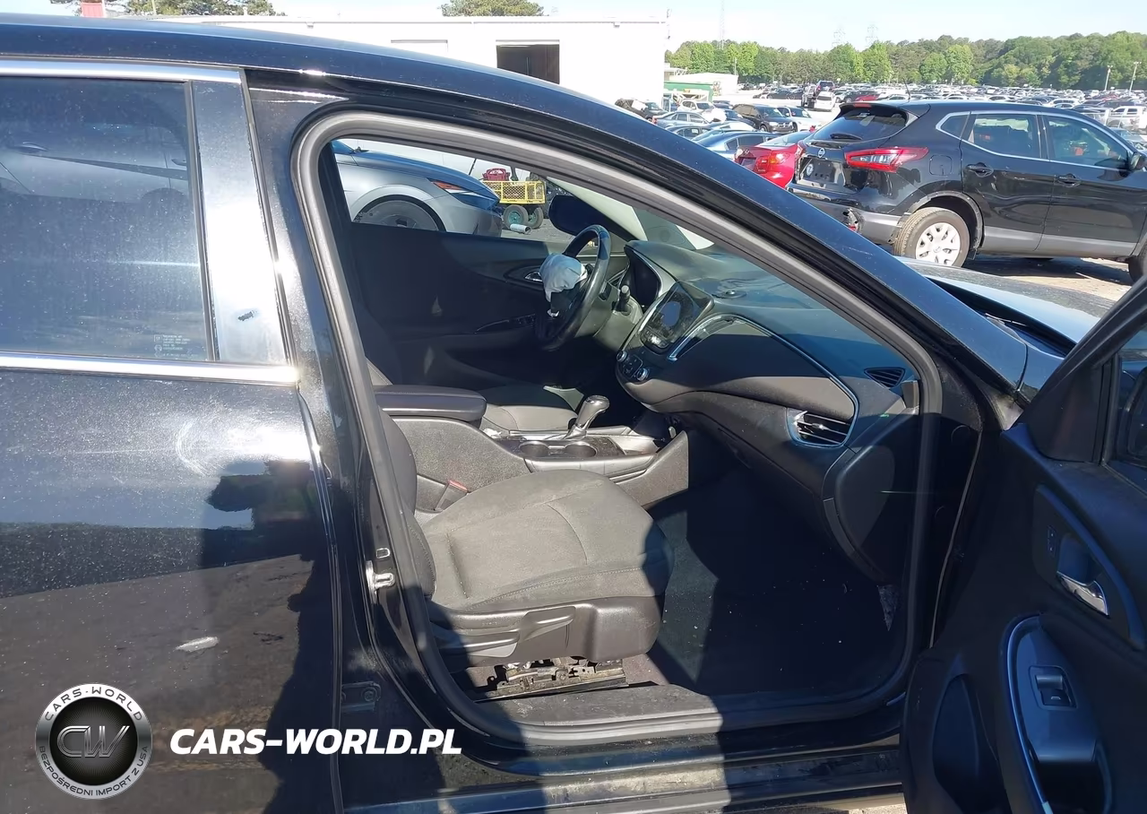 2017 Chevrolet Malibu 1Lt VIN:1G1ZE5ST6HF118777 - 5