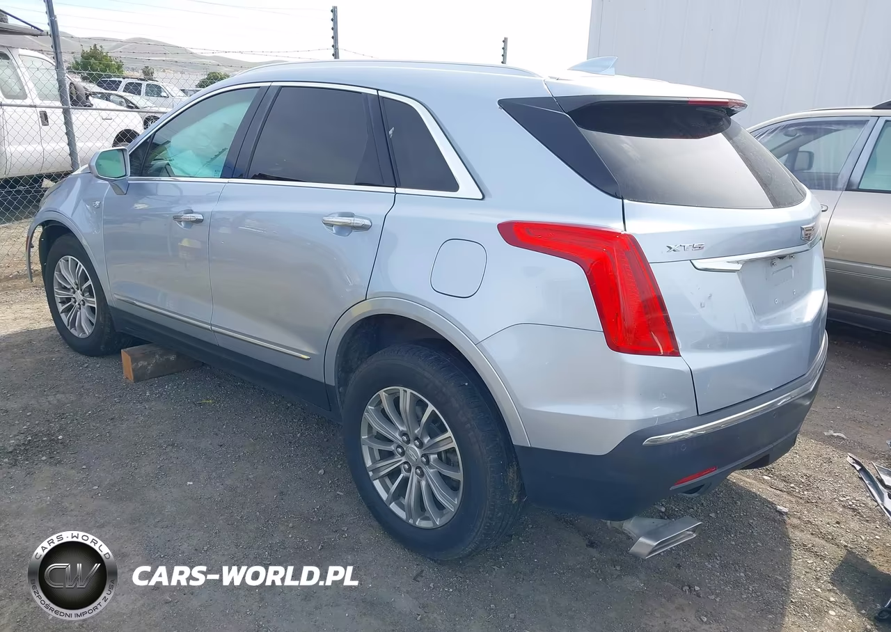2017 Cadillac Xt5 Luxury VIN:1GYKNBRS1HZ280944 - 3