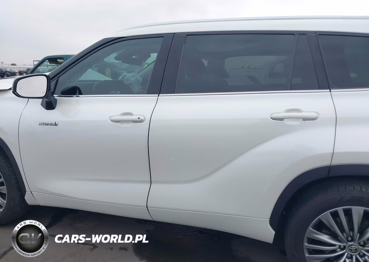 2020 Toyota Highlander Hybrid Platinum VIN:5TDFARAH5LS003400 - 15