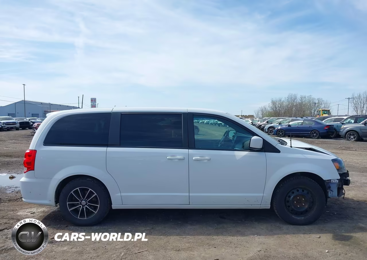 2018 Dodge Grand Caravan Se Plus VIN:2C4RDGBG6JR215159 - 13