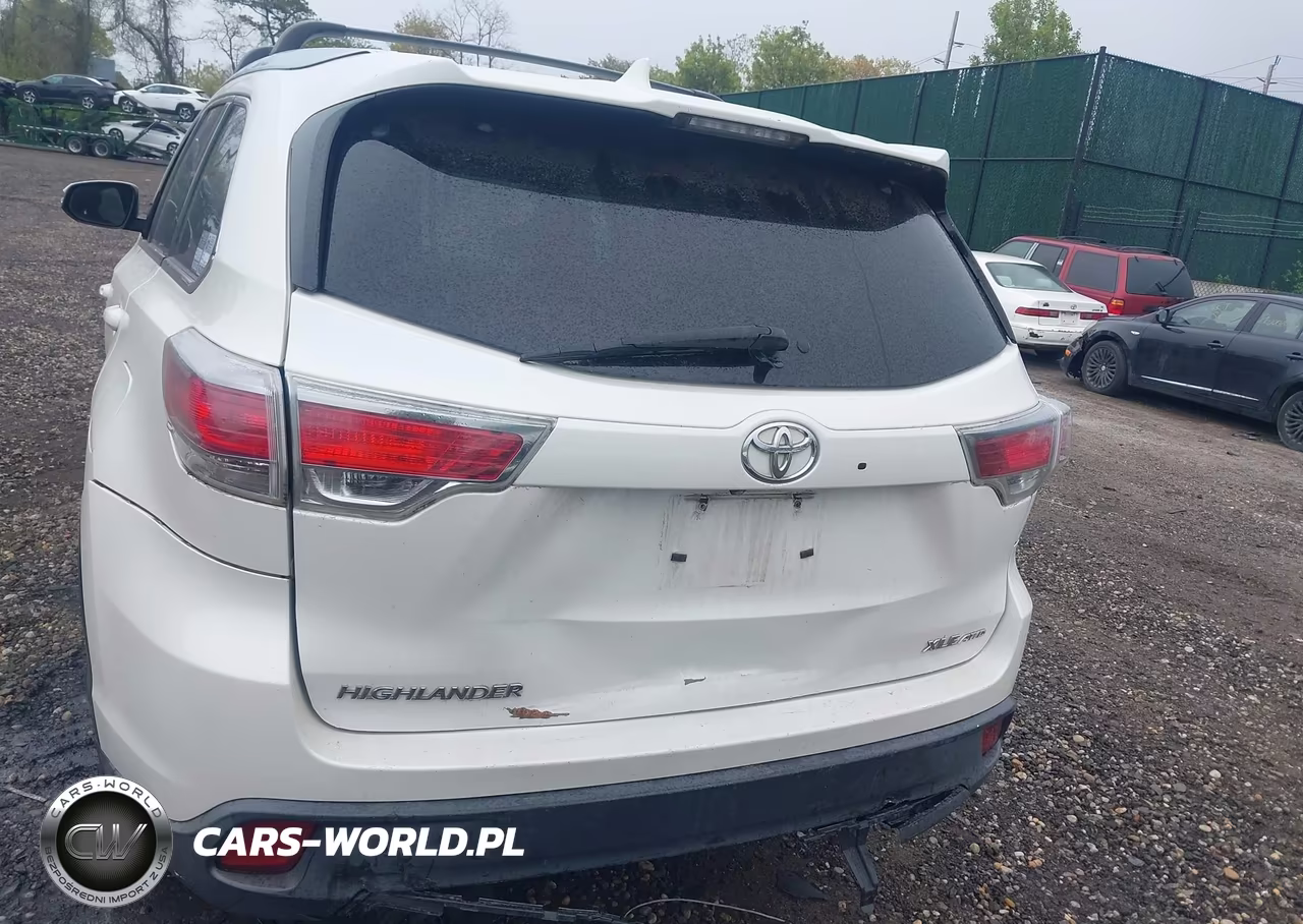 2015 Toyota Highlander Xle V6 VIN:5TDJKRFHXFS084561 - 16