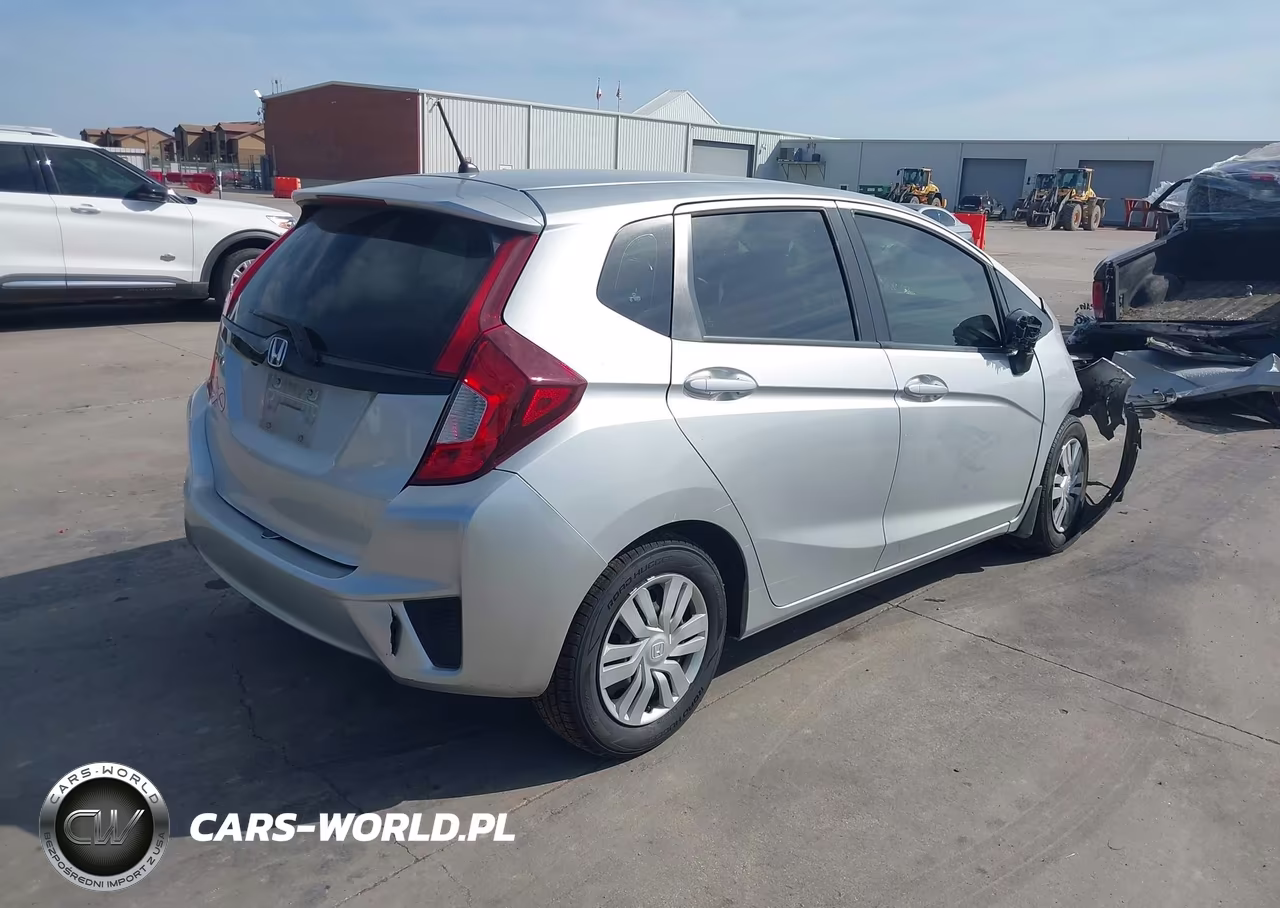 2015 Honda Fit Lx VIN:3HGGK5H52FM765854 - 4
