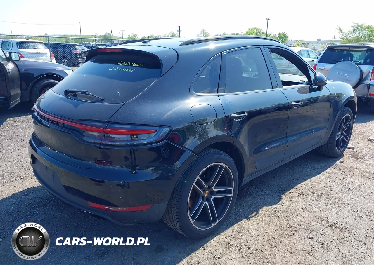 2020 Porsche Macan VIN:WP1AA2A50LLB02343 - 4