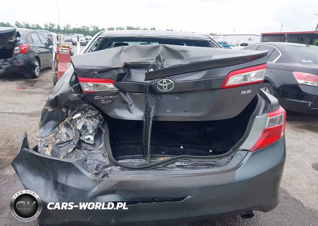 2013 Toyota Camry Se VIN:4T1BF1FK7DU216492 - 16