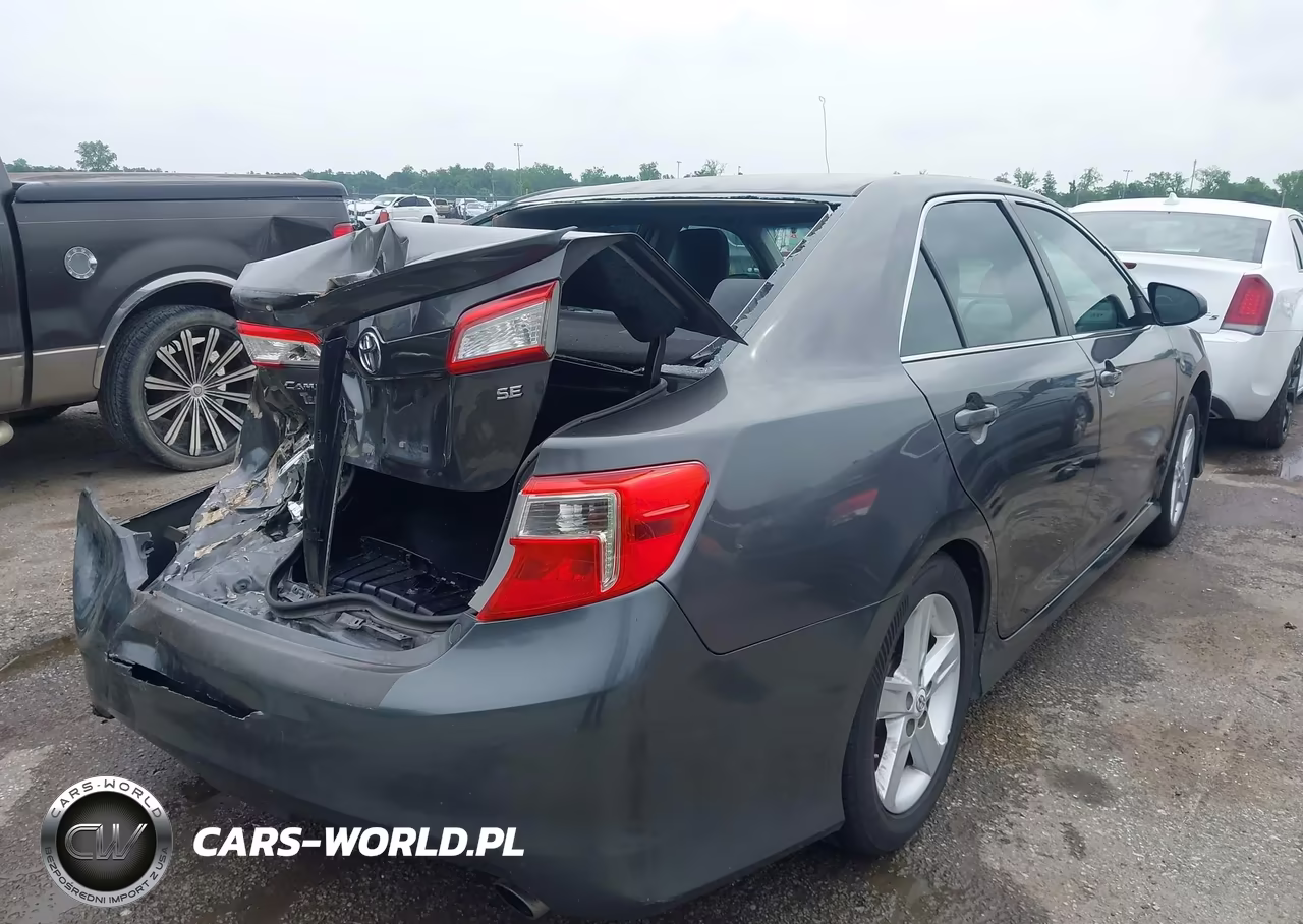 2013 Toyota Camry Se VIN:4T1BF1FK7DU216492 - 4