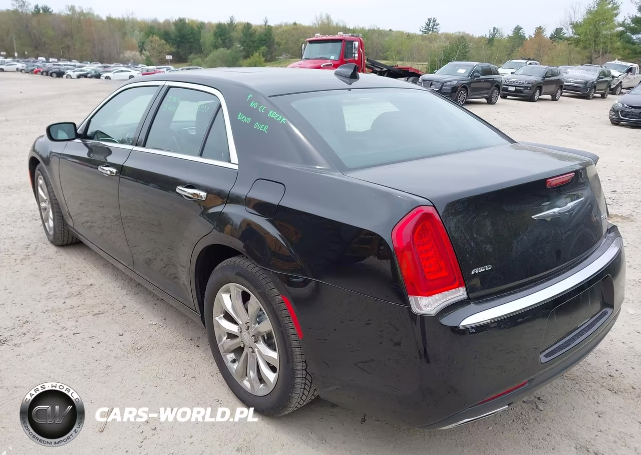2016 Chrysler 300C Awd VIN:2C3CCAKG6GH304917 - 3