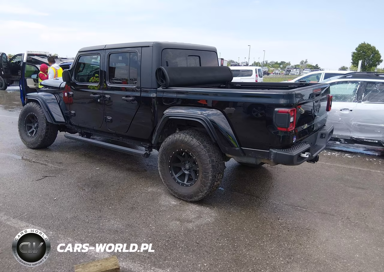 2021 Jeep Gladiator Sport S 4X4 VIN:1C6JJTAG1ML540290 - 3