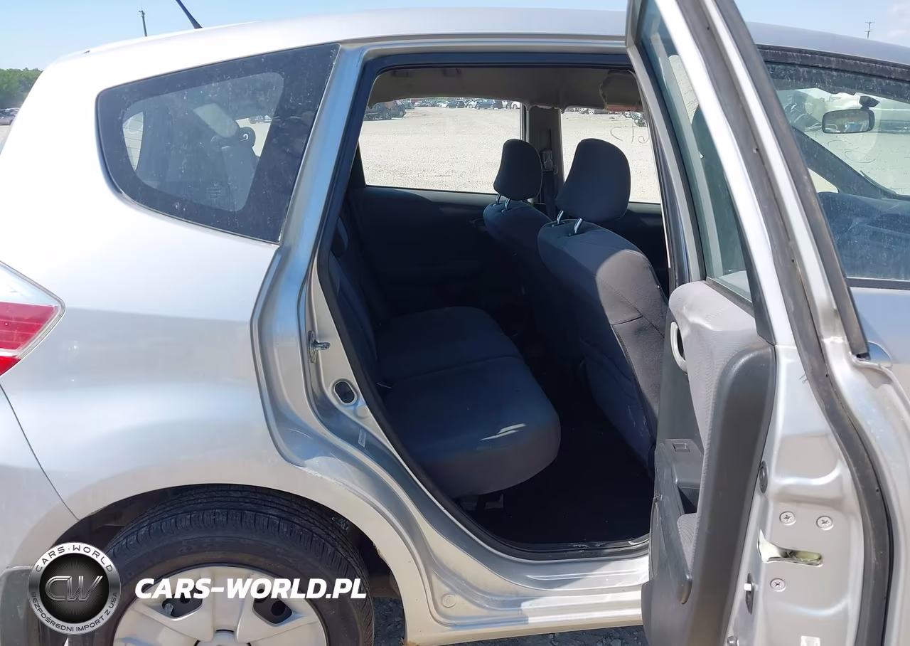 2012 Honda Fit VIN:JHMGE8H31CC003777 - 8