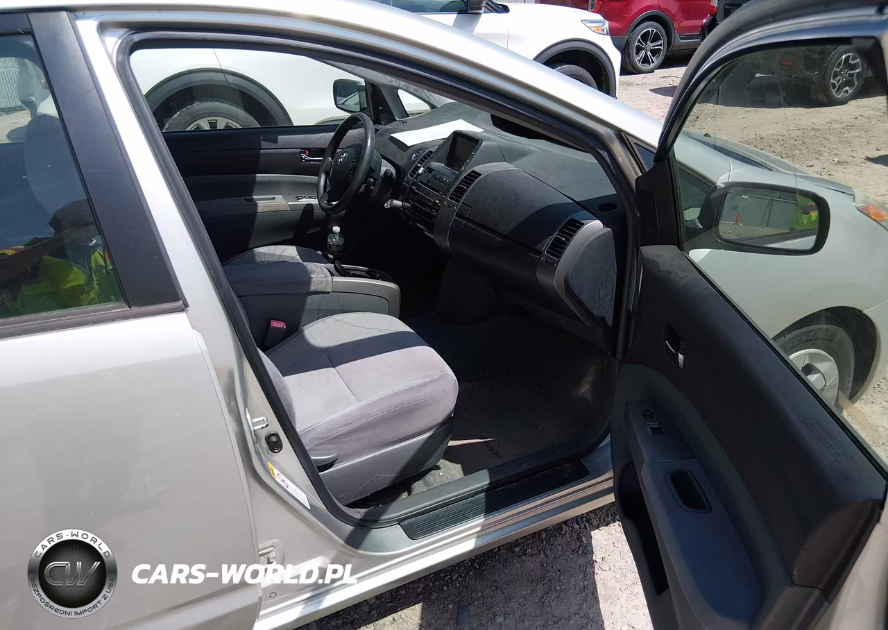 2004 Toyota Prius VIN:JTDKB20U940095388 - 5