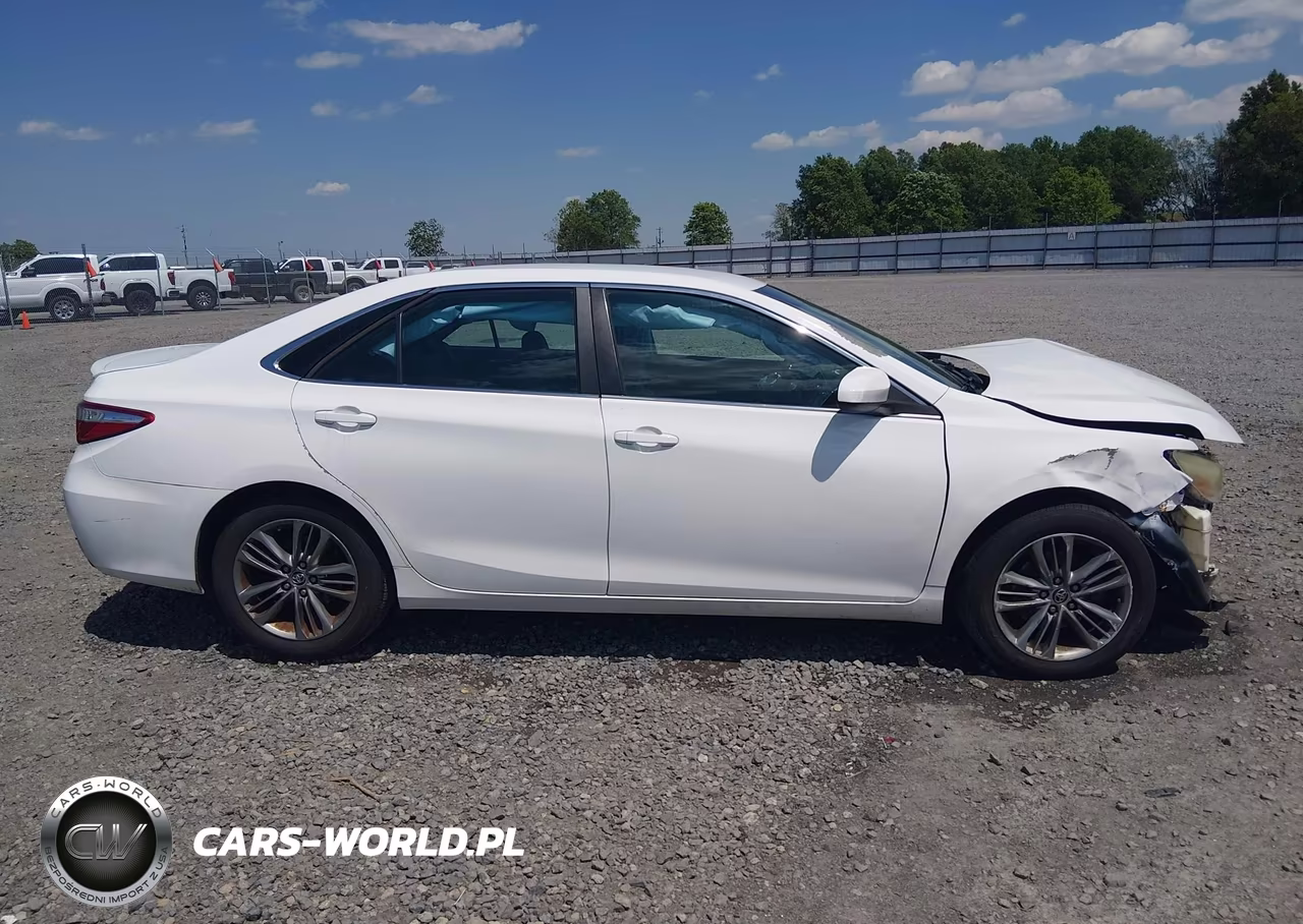 2015 Toyota Camry Se VIN:4T1BF1FK6FU028940 - 13