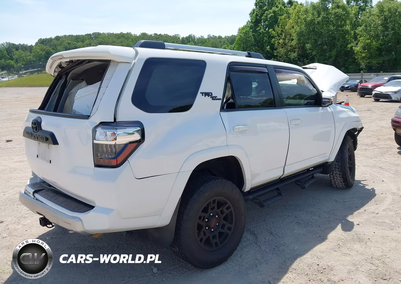 2018 Toyota 4Runner Trd Off Road Premium VIN:JTEBU5JR7J5526388 - 4