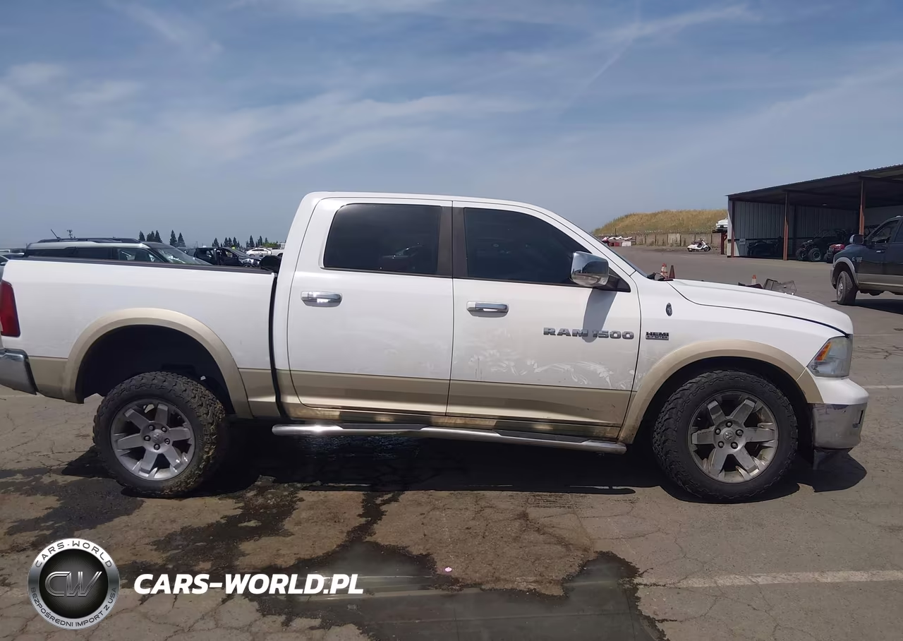 2011 Ram Ram 1500 Laramie VIN:1D7RV1CT3BS523398 - 13