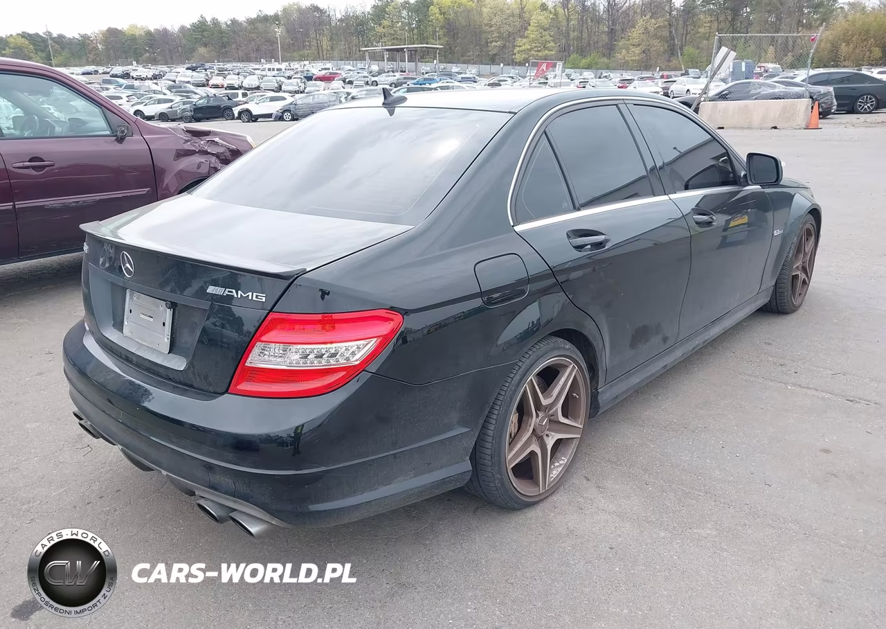 2009 Mercedes-Benz C 63 Amg VIN:WDDGF77X79F218915 - 4