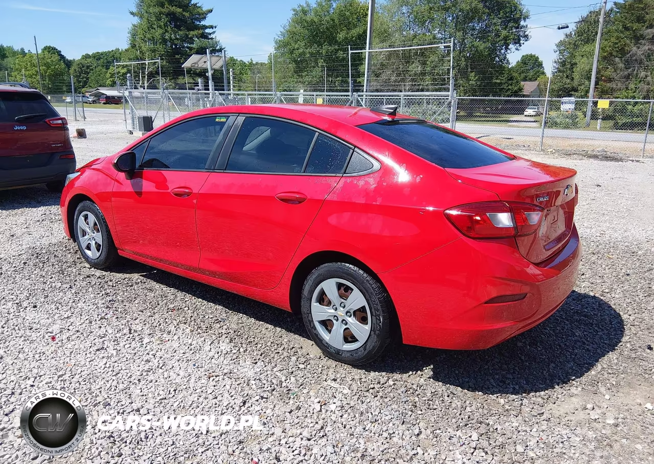 2018 Chevrolet Cruze Ls Auto VIN:1G1BC5SM0J7132142 - 3