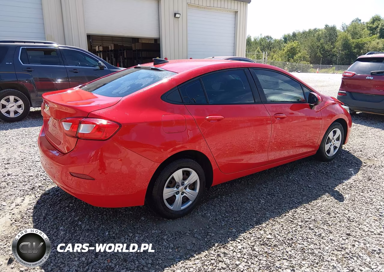 2018 Chevrolet Cruze Ls Auto VIN:1G1BC5SM0J7132142 - 4