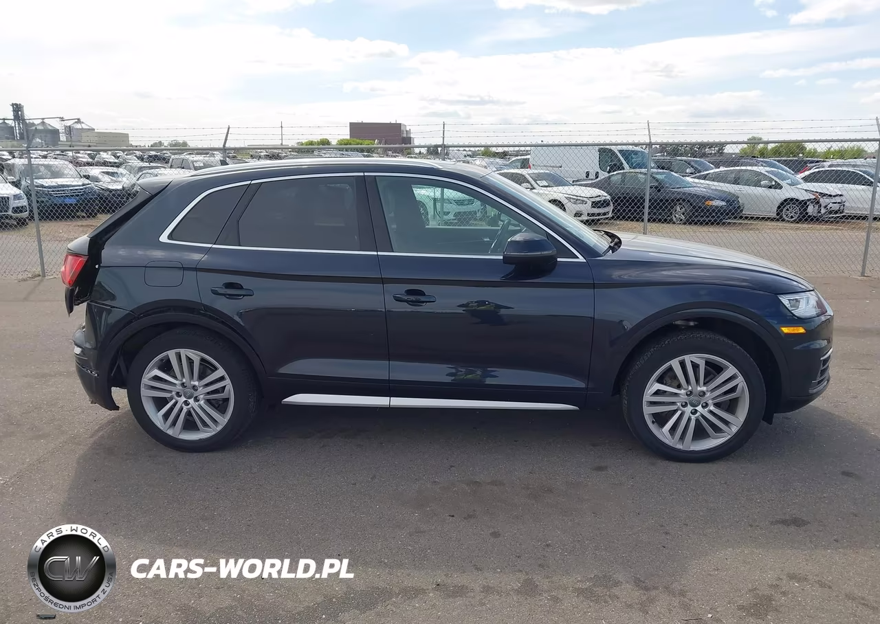 2019 Audi Q5 45 Premium VIN:WA1BNAFY9K2126159 - 14