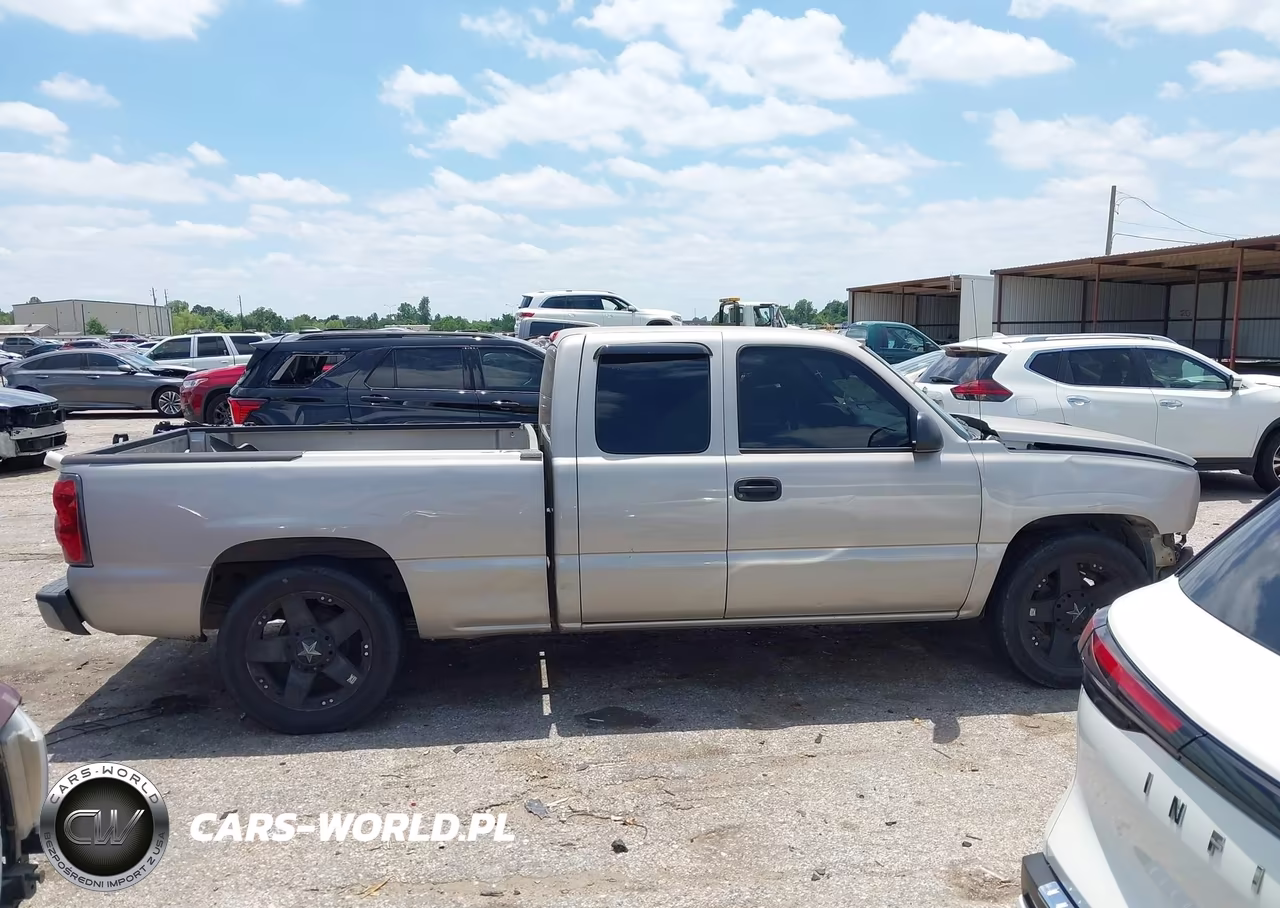 2007 Chevrolet Silverado 1500 Classic Work Truck VIN:1GCEC19X37Z105219 - 14