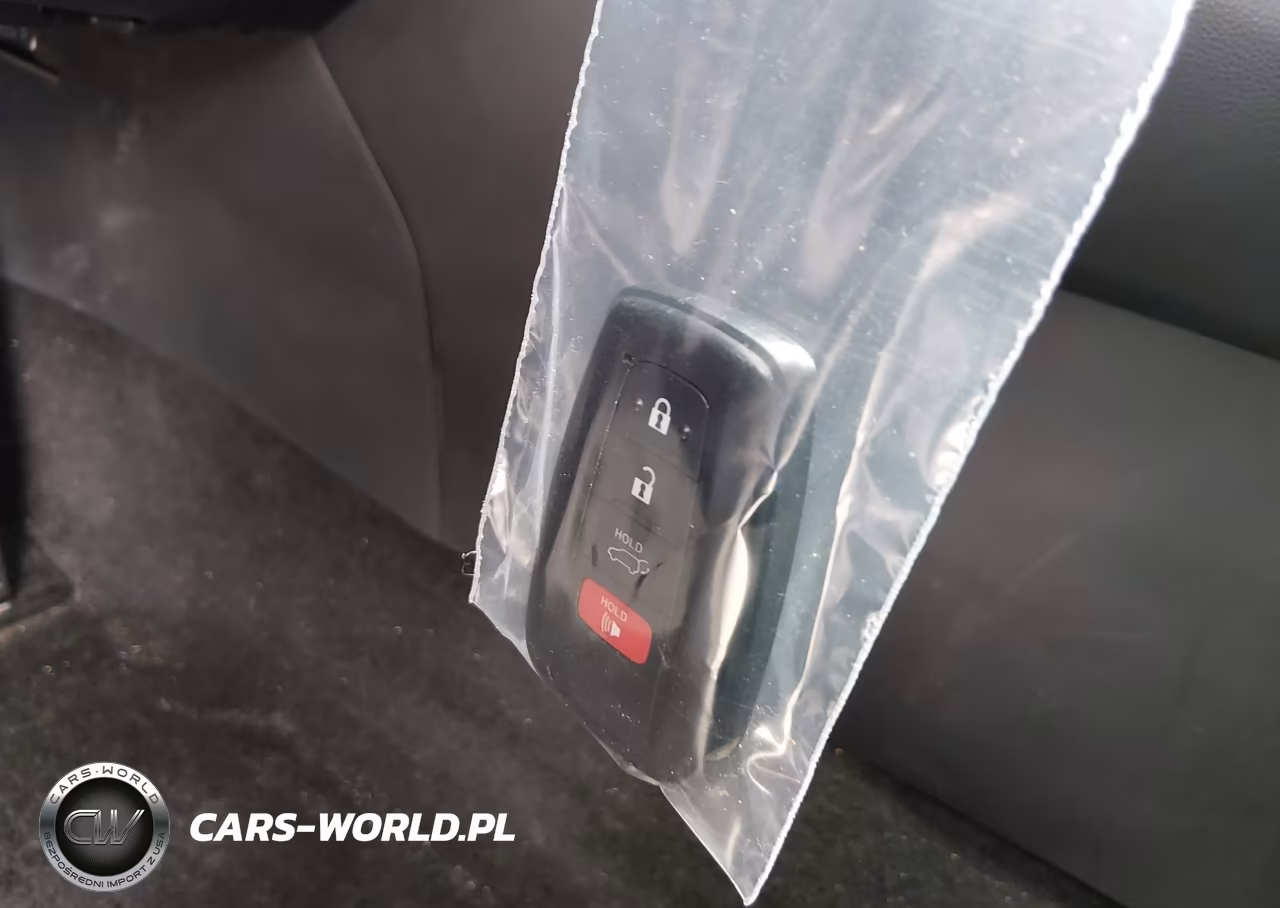 2025 Toyota Rav4 Xle VIN:2T3W1RFV5SW425050 - 11