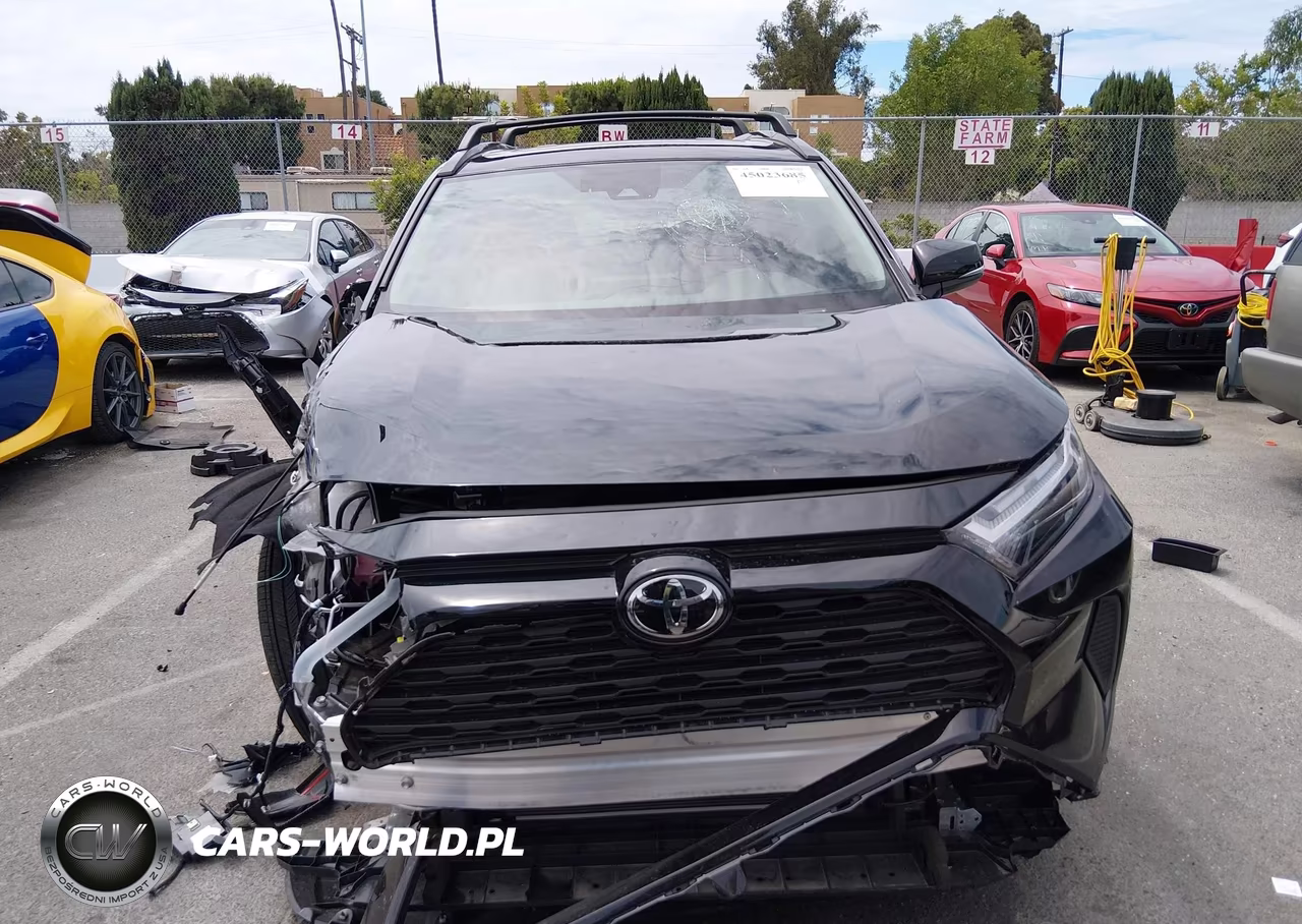 2025 Toyota Rav4 Xle VIN:2T3W1RFV5SW425050 - 13