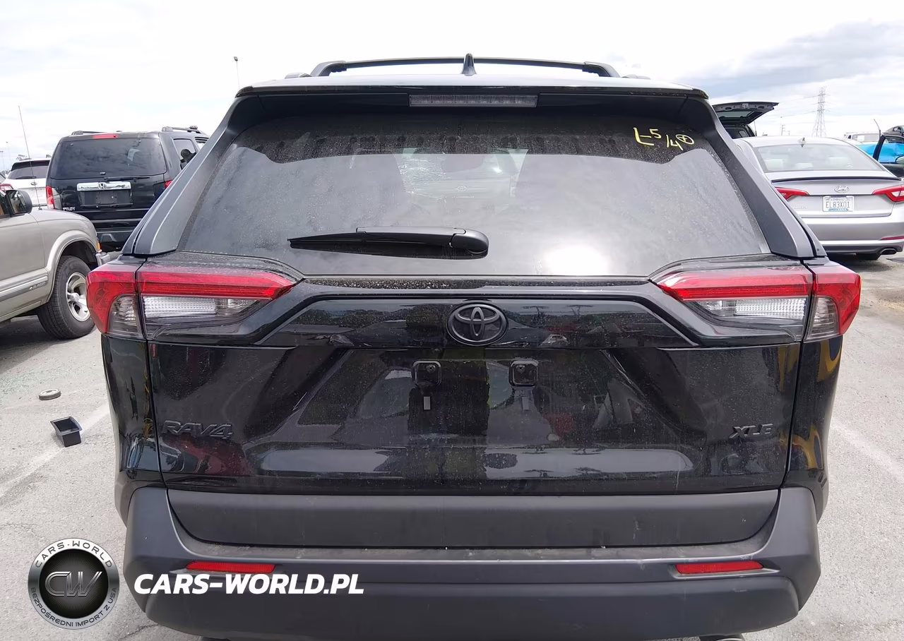2025 Toyota Rav4 Xle VIN:2T3W1RFV5SW425050 - 17