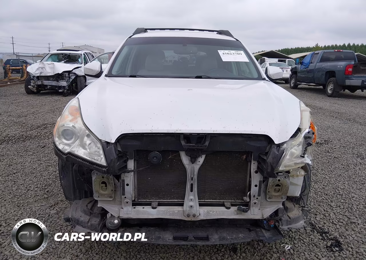 2011 Subaru Outback 2.5I Premium VIN:4S4BRBCC6B3316385 - 13
