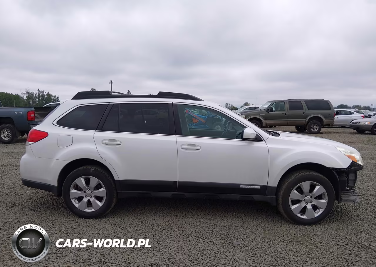 2011 Subaru Outback 2.5I Premium VIN:4S4BRBCC6B3316385 - 14