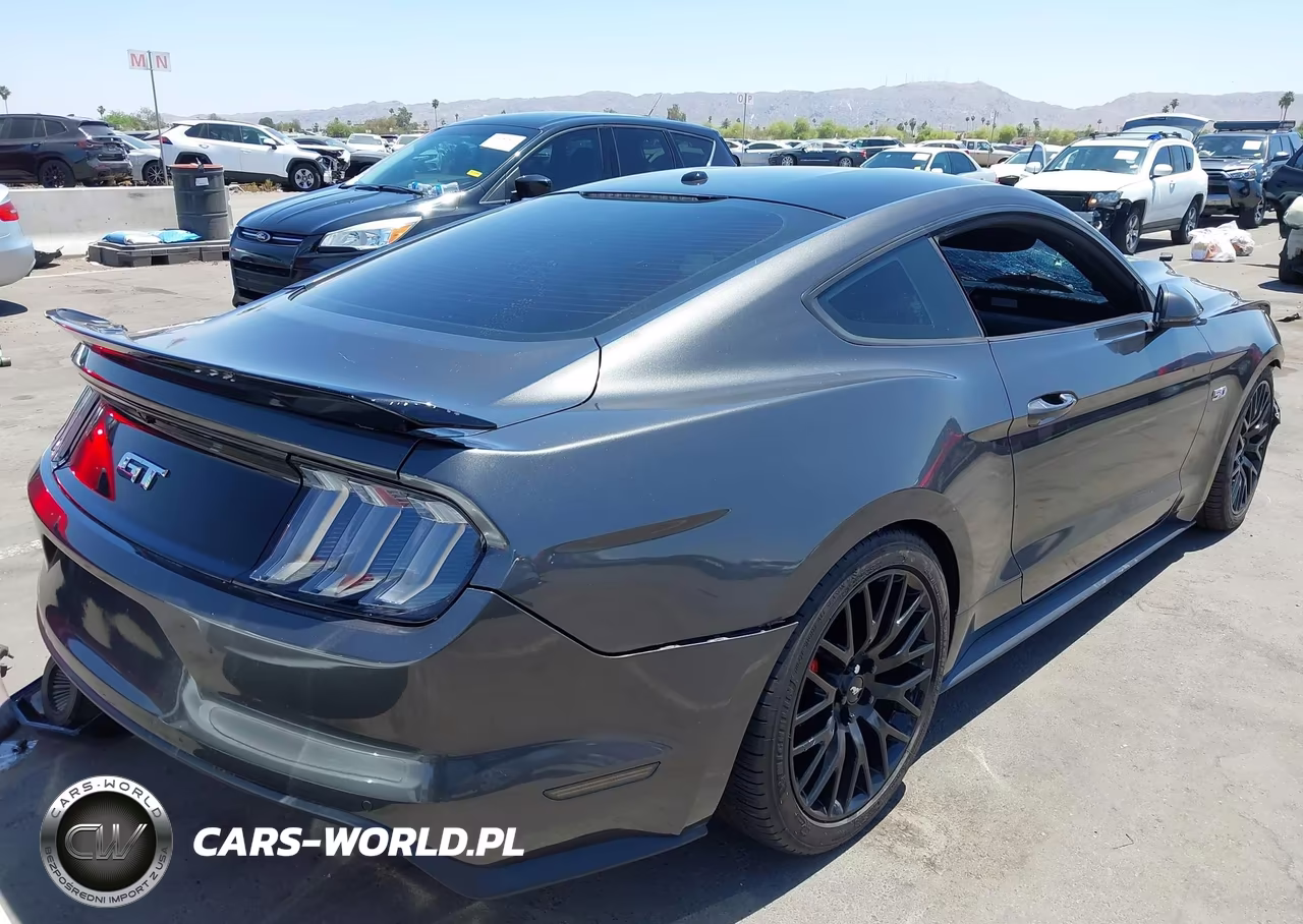 2017 Ford Mustang Gt Premium VIN:1FA6P8CF2H5344907 - 4