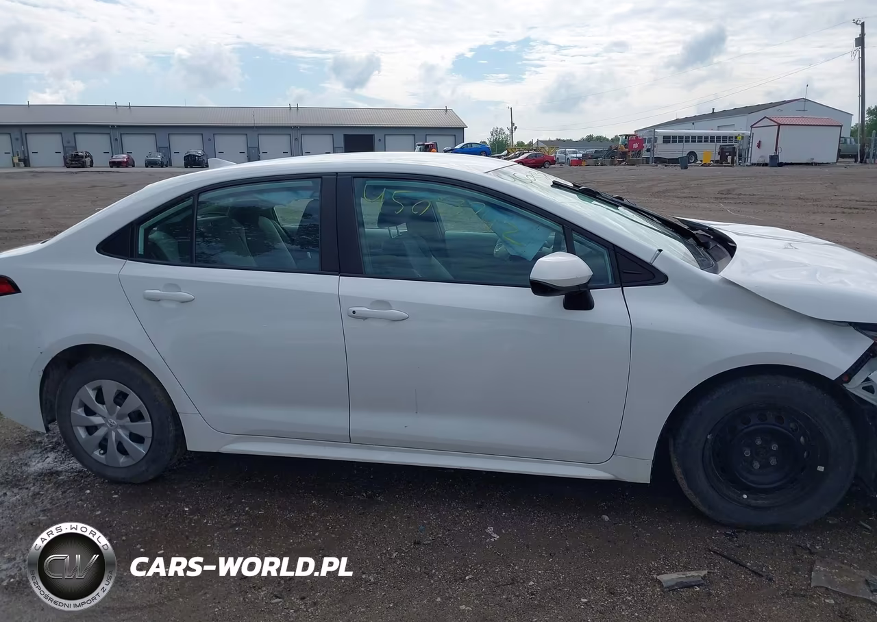 2020 Toyota Corolla L VIN:5YFDPRAE6LP058412 - 13