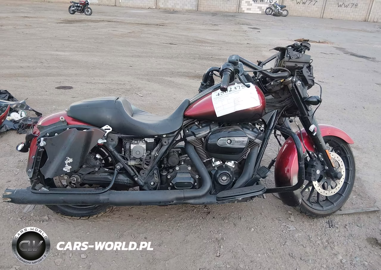 2018 Harley-Davidson Flhxs Street Glide Special VIN:1HD1KRC19JB671114 - 12