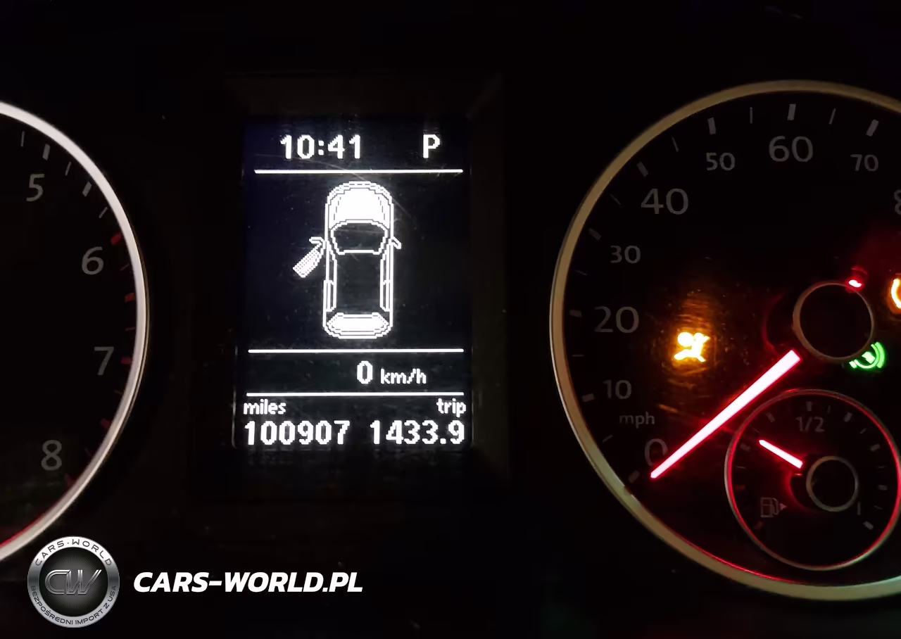 2011 Volkswagen Tiguan Se VIN:WVGAV7AX7BW000406 - 16