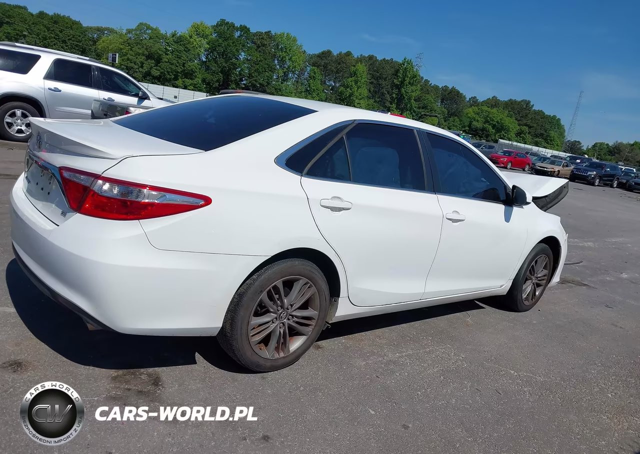 2016 Toyota Camry Se VIN:4T1BF1FKXGU594052 - 13