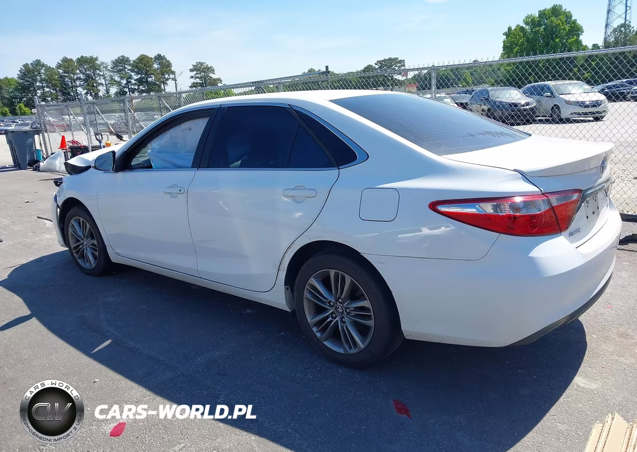 2016 Toyota Camry Se VIN:4T1BF1FKXGU594052 - 14