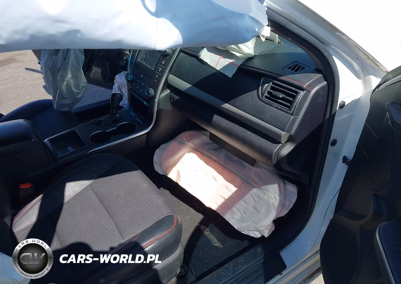 2016 Toyota Camry Se VIN:4T1BF1FKXGU594052 - 5