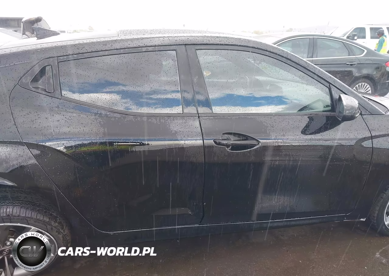 2020 Hyundai Veloster 2.0 Premium VIN:KMHTG6AF4LU031923 - 13