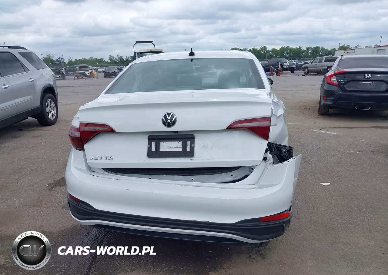 2023 Volkswagen Jetta 1.5T Sport VIN:3VWBM7BU6PM031439 - 16