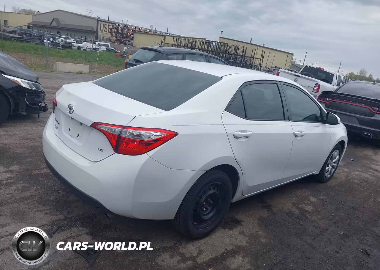 2015 Toyota Corolla Le VIN:2T1BURHE5FC463591 - 13