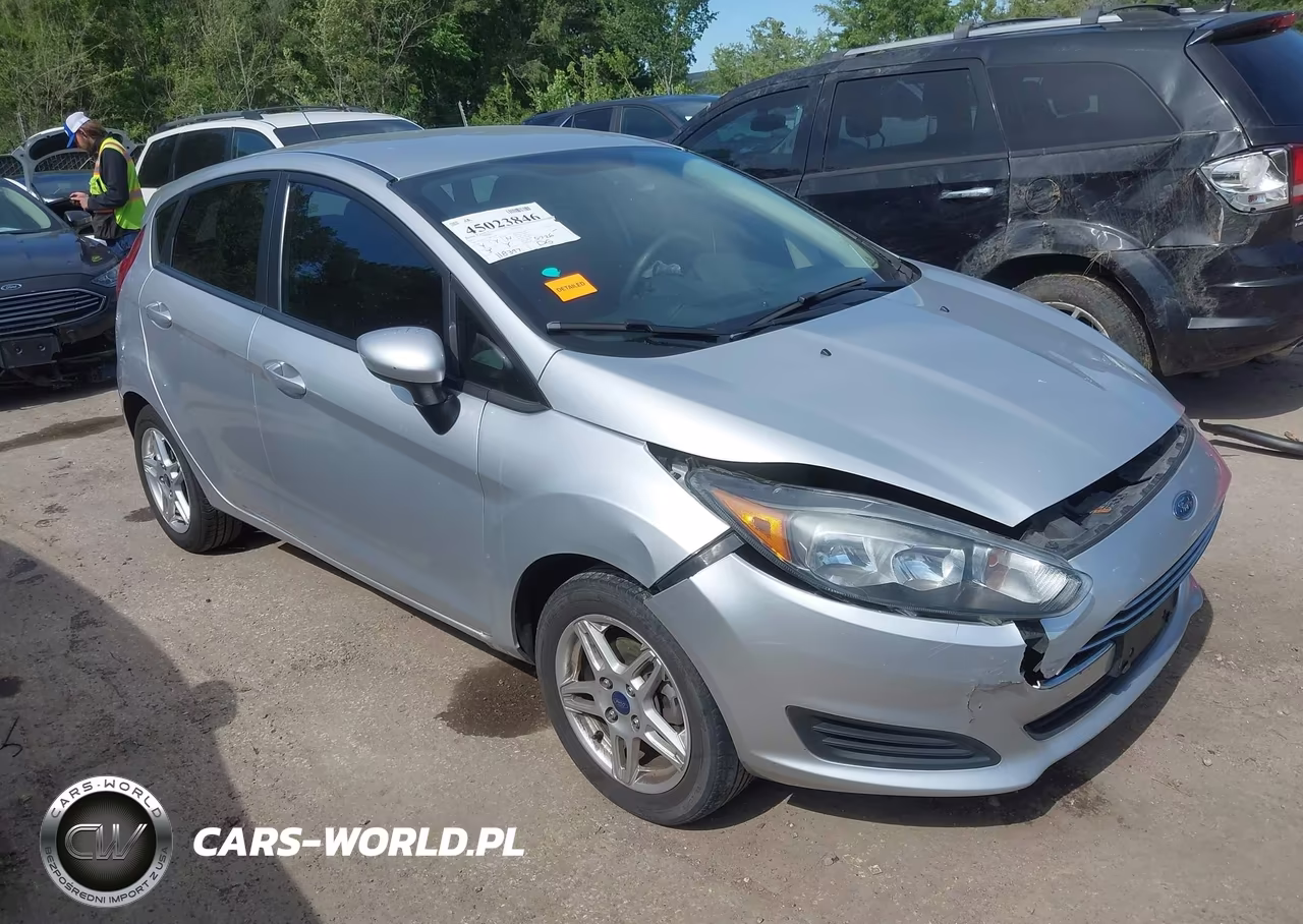 2017 Ford Fiesta Se VIN:3FADP4EJ3HM115373 - 1