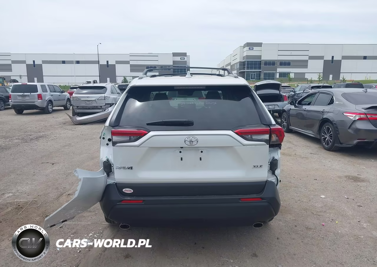 2024 Toyota Rav4 Xle Premium VIN:2T3C1RFV9RW310139 - 16
