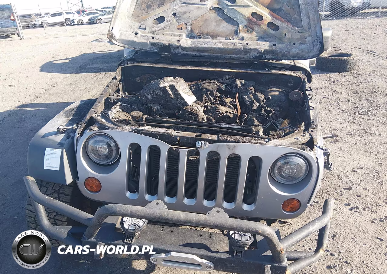 2013 Jeep Wrangler Sport VIN:1C4AJWAGXDL587649 - 10
