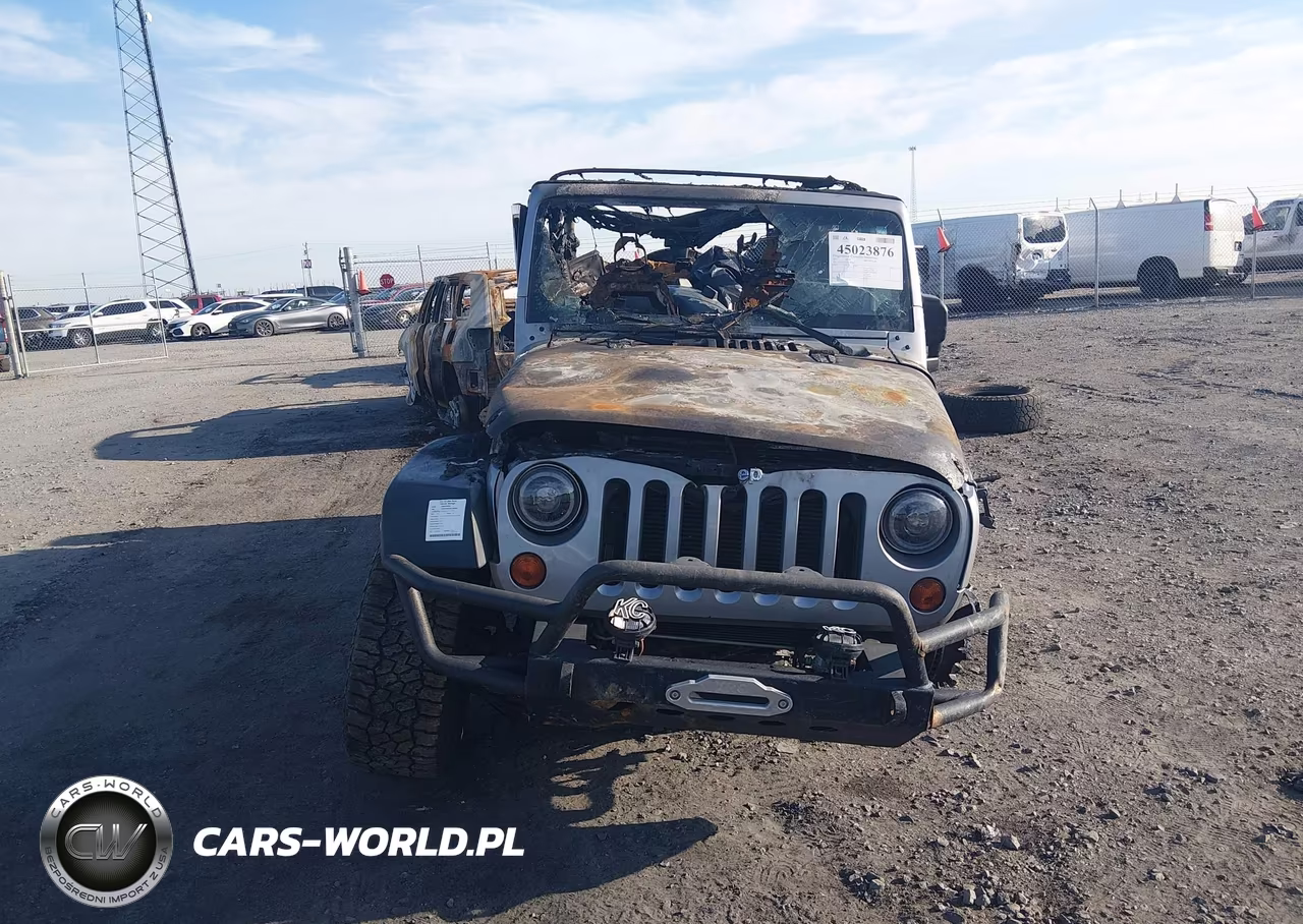 2013 Jeep Wrangler Sport VIN:1C4AJWAGXDL587649 - 11