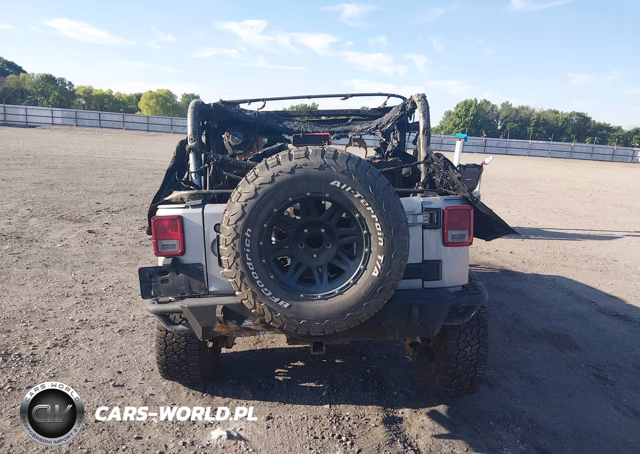 2013 Jeep Wrangler Sport VIN:1C4AJWAGXDL587649 - 15