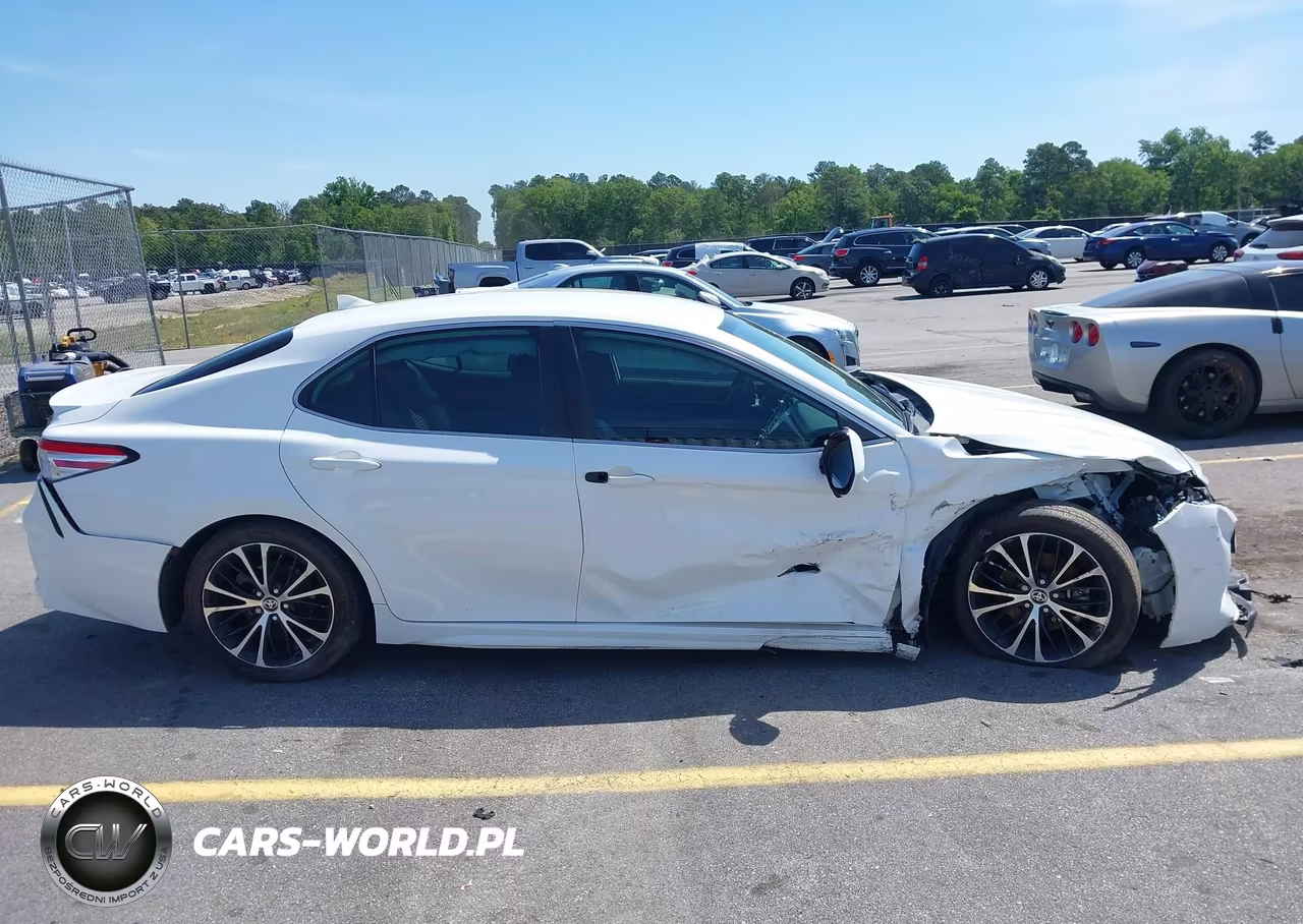 2020 Toyota Camry Se VIN:4T1G11AK5LU983719 - 12