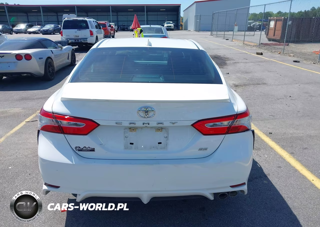 2020 Toyota Camry Se VIN:4T1G11AK5LU983719 - 15