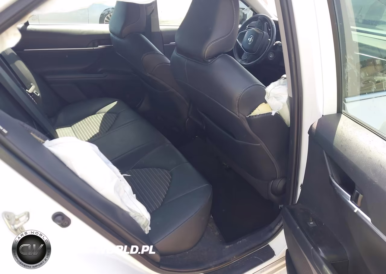 2020 Toyota Camry Se VIN:4T1G11AK5LU983719 - 8