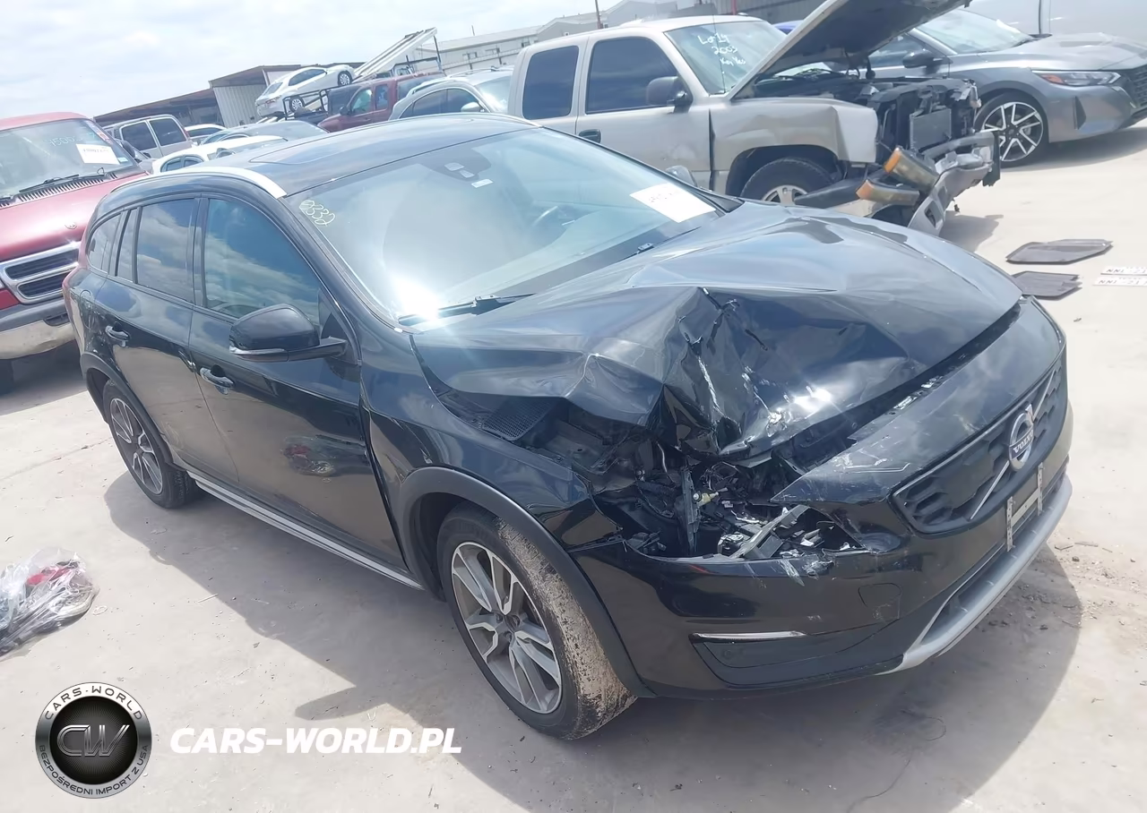 2017 Volvo V60 Cross Country T5