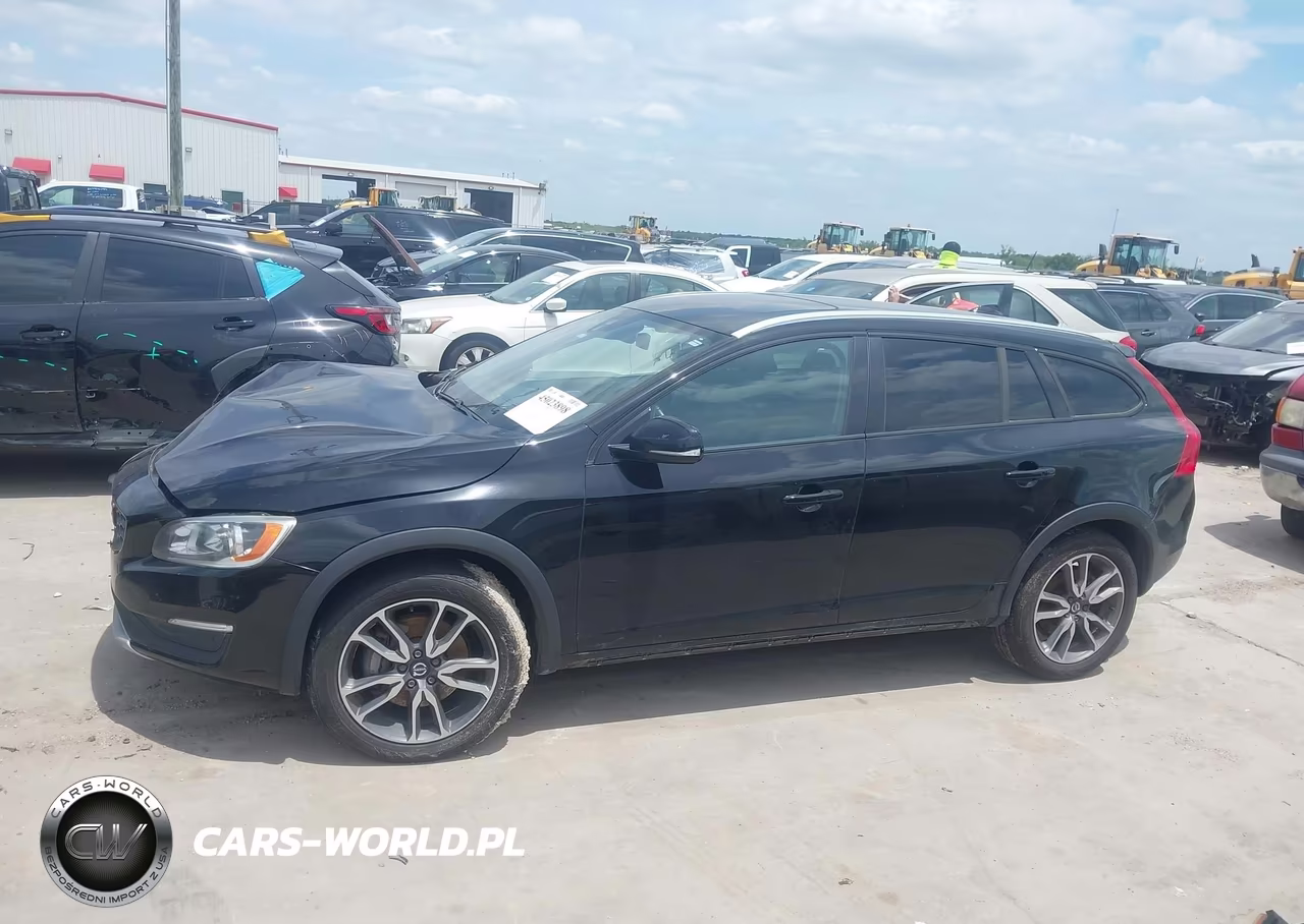 2017 Volvo V60 Cross Country T5 VIN:YV440MWK8H1040332 - 14