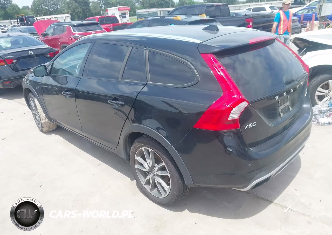 2017 Volvo V60 Cross Country T5 VIN:YV440MWK8H1040332 - 3