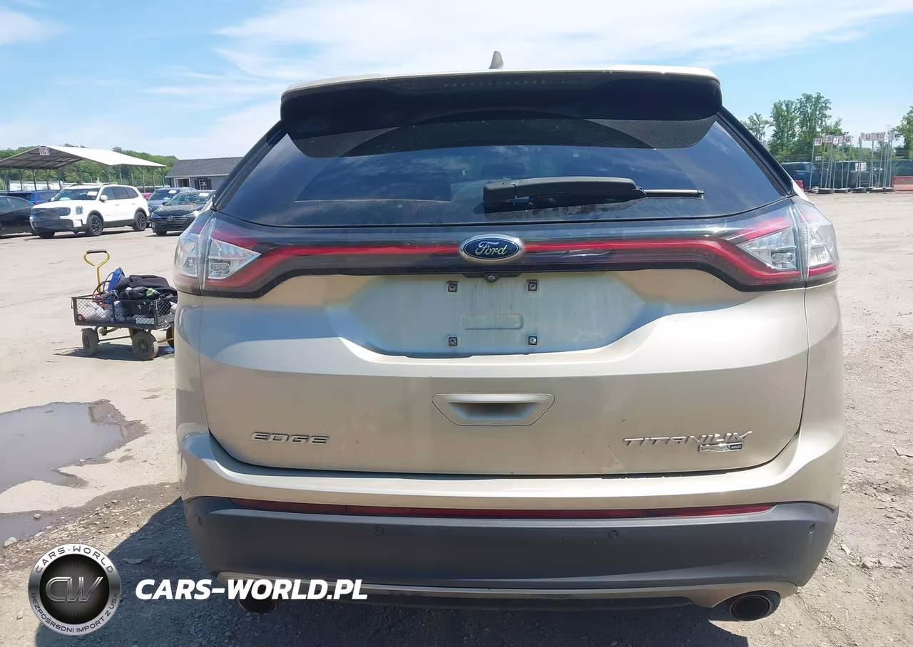 2018 Ford Edge Titanium VIN:2FMPK4K90JBB74092 - 16