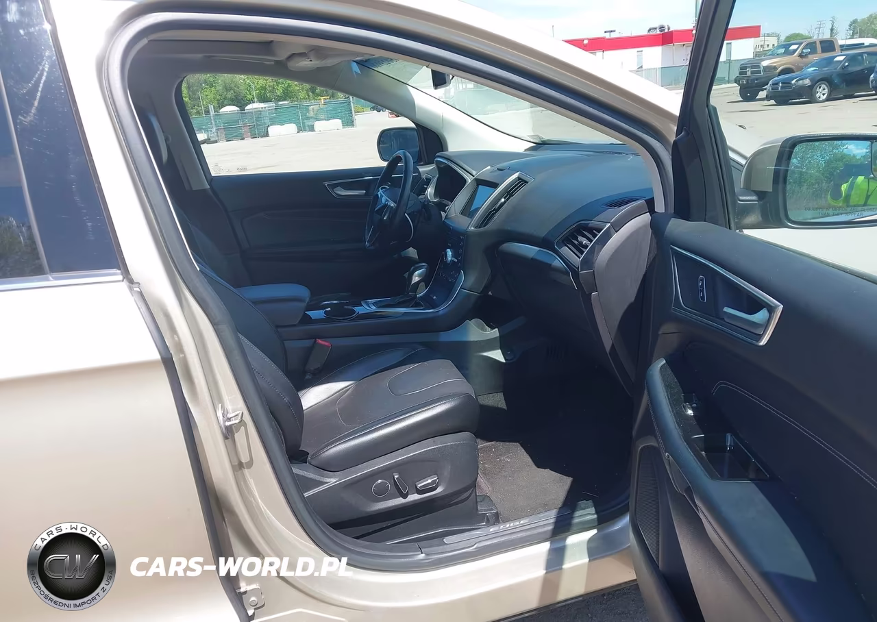 2018 Ford Edge Titanium VIN:2FMPK4K90JBB74092 - 5