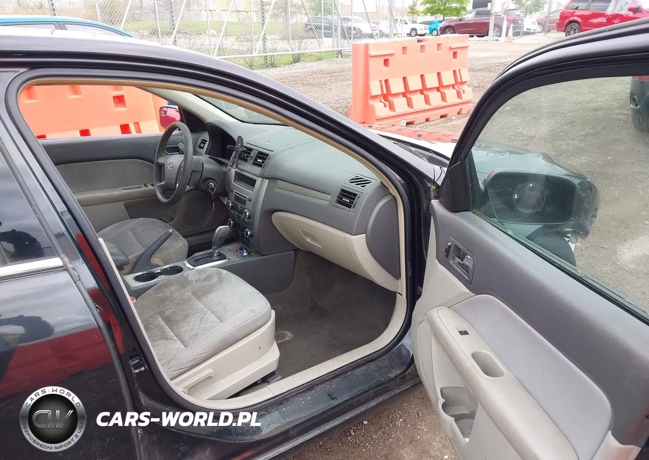 2012 Ford Fusion Se VIN:3FAHP0HA3CR275044 - 5